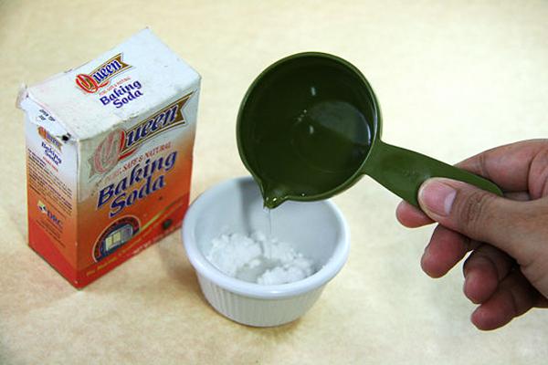 Làm trắng răng bằng baking soda - Công thức hiệu quả & mặt lợi, hại bạn cần biết